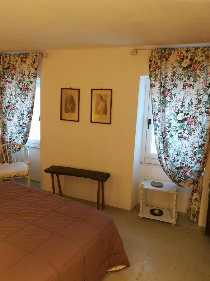 Casale Maria Mafalda Pieve di Teco Esterno foto