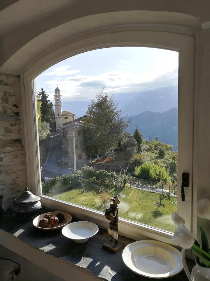 Casale Maria Mafalda Pieve di Teco Esterno foto