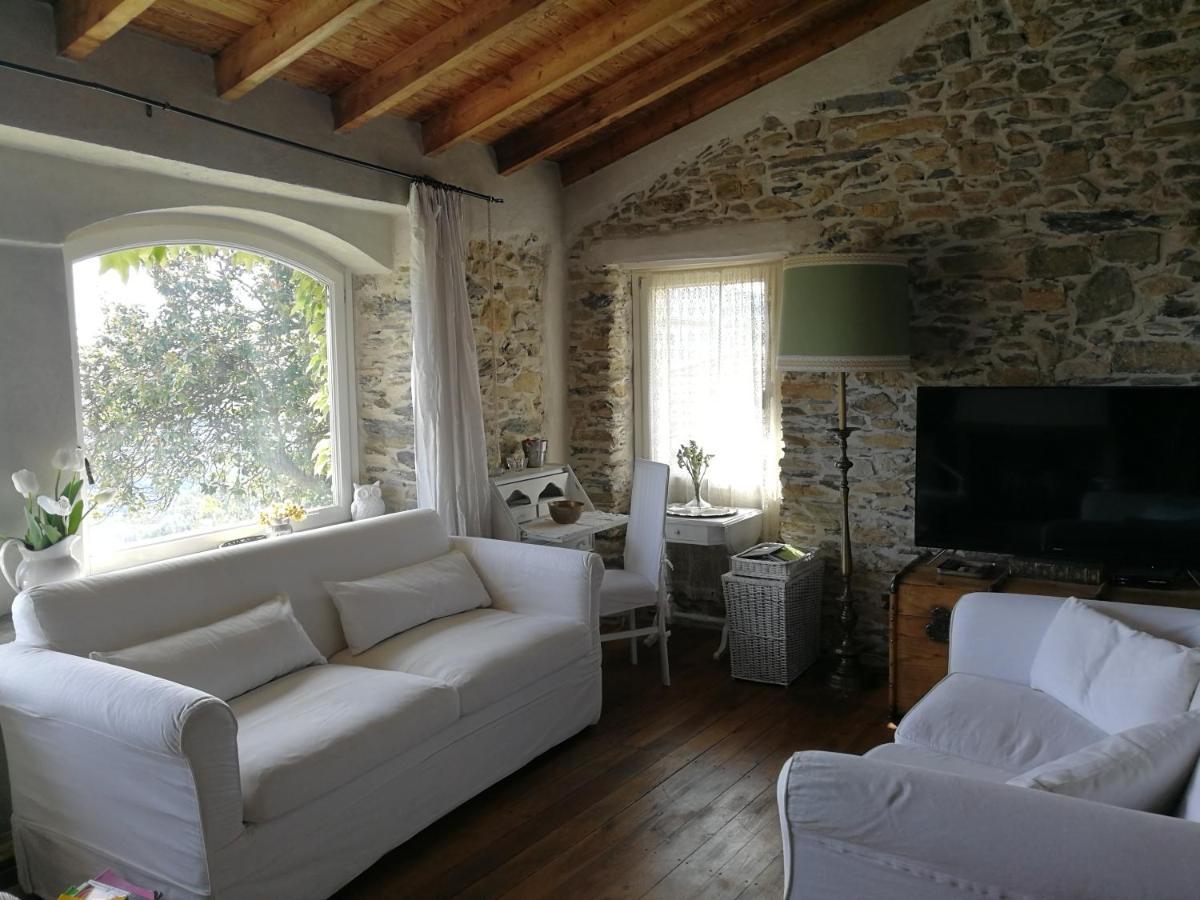 Casale Maria Mafalda Pieve di Teco Esterno foto