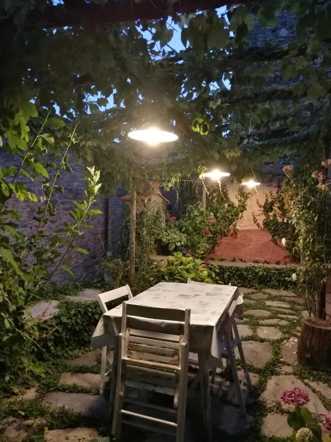 Casale Maria Mafalda Pieve di Teco Esterno foto