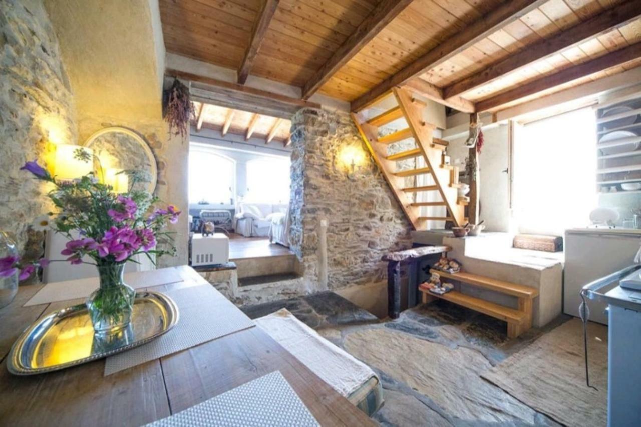 Casale Maria Mafalda Pieve di Teco Esterno foto